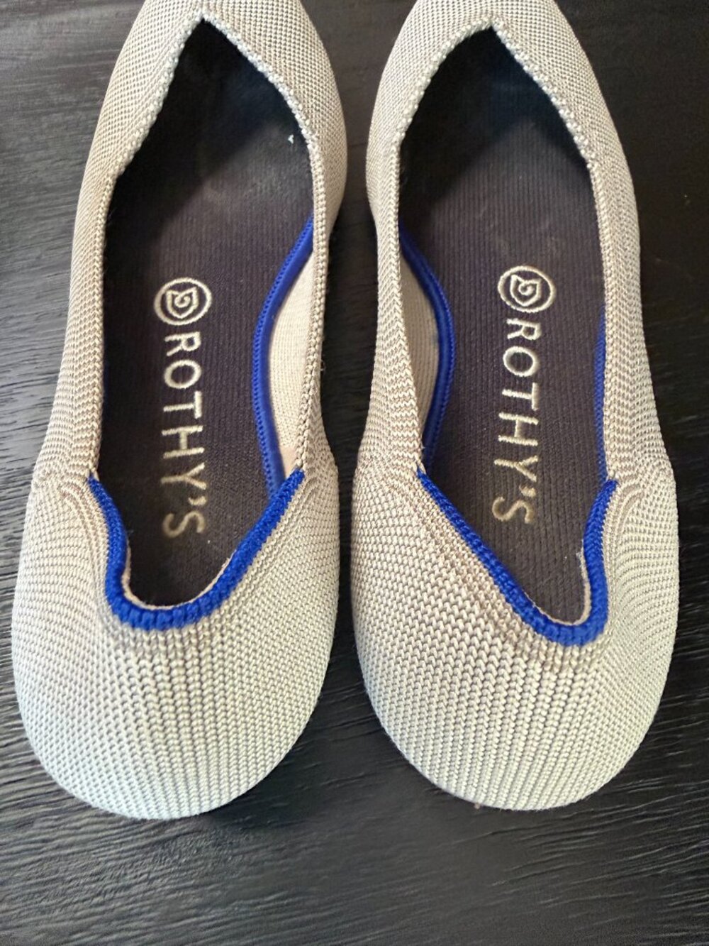 **Rothy’s Pointed-Toe Flats | Women’s Size 7 | Light Gray with Blue Trim** - Picture 4 of 5